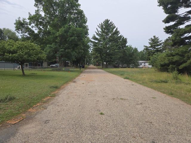 2144 Market Street, Friendship, WI 53934