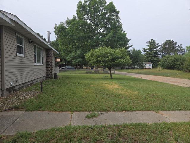 2144 Market Street, Friendship, WI 53934