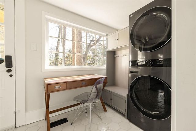 1258 Mansfield NE Avenue, Atlanta, GA 30307