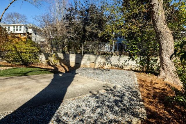 1258 Mansfield NE Avenue, Atlanta, GA 30307