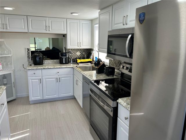 8310 Sands Point Blvd L110, Tamarac, FL 33321