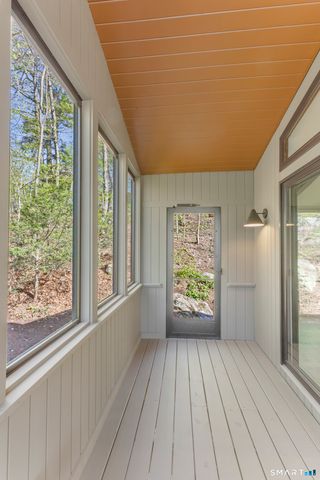 5 Hemlock Drive, Essex, CT 06426