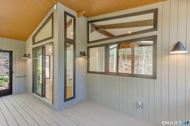5 Hemlock Drive, Essex, CT 06426