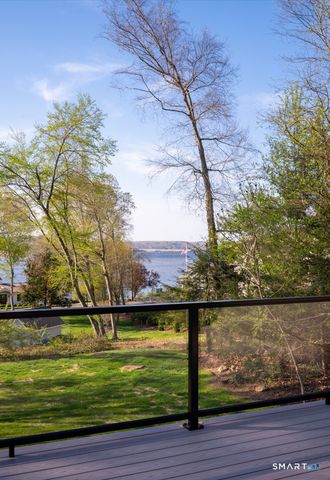 5 Hemlock Drive, Essex, CT 06426