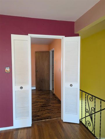 5219 Wilshire 5219, Oakdale, NY 11769