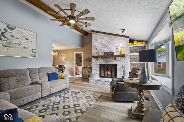 5211 Flintstone Drive, Indianapolis, IN 46237