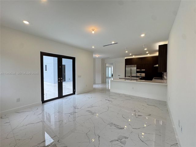 19670 NE 14th Ct 19670, Miami, FL 33179