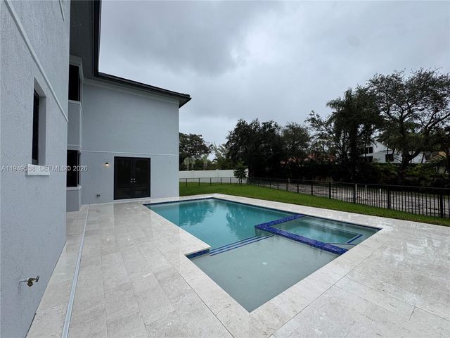 19670 NE 14th Ct 19670, Miami, FL 33179