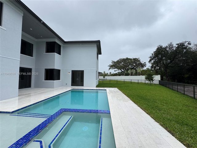 19670 NE 14th Ct 19670, Miami, FL 33179