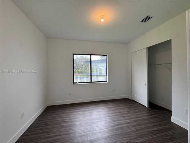 19670 NE 14th Ct 19670, Miami, FL 33179