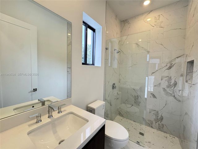 19670 NE 14th Ct 19670, Miami, FL 33179