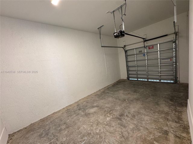 19670 NE 14th Ct 19670, Miami, FL 33179