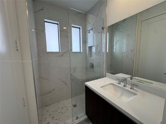 19670 NE 14th Ct 19670, Miami, FL 33179