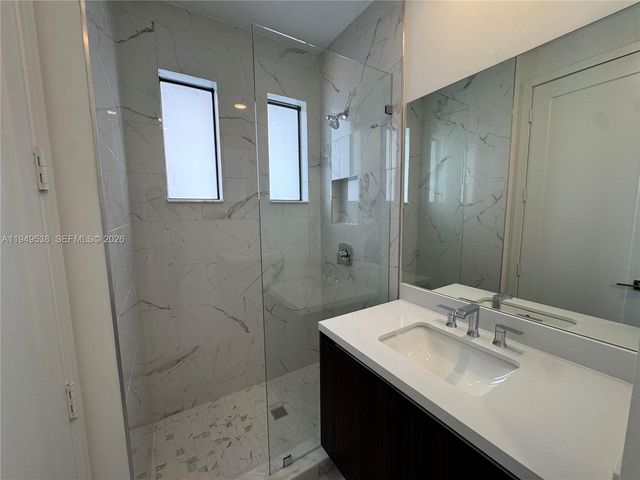 19670 NE 14th Ct 19670, Miami, FL 33179