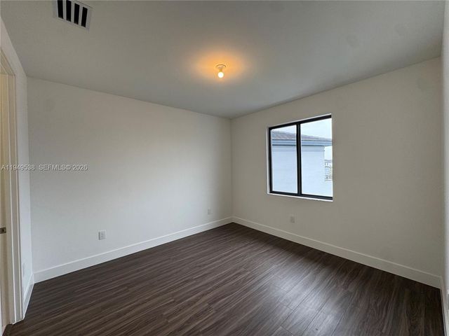 19670 NE 14th Ct 19670, Miami, FL 33179