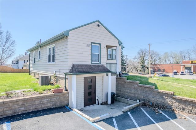 990 Greensburg Pike, Wilkins Twp, PA 15112