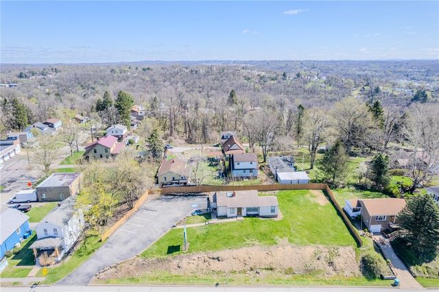 990 Greensburg Pike, Wilkins Twp, PA 15112