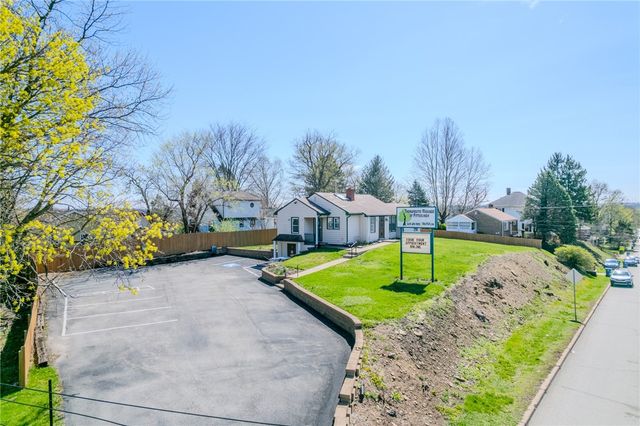 990 Greensburg Pike, Wilkins Twp, PA 15112
