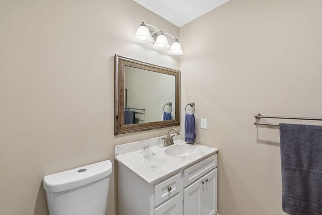 683 Euclid Avenue, Crescent Springs, KY 41017