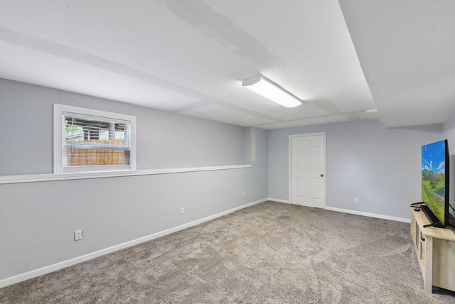 683 Euclid Avenue, Crescent Springs, KY 41017