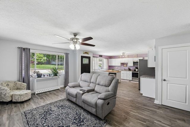683 Euclid Avenue, Crescent Springs, KY 41017