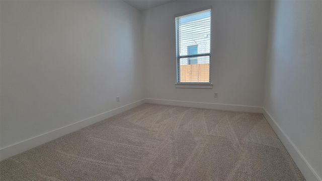 228 Groveland DR, Liberty Hill, TX 78642