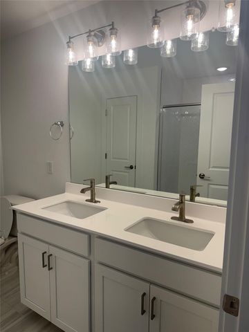 228 Groveland DR, Liberty Hill, TX 78642