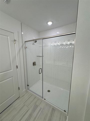 228 Groveland DR, Liberty Hill, TX 78642