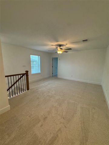 228 Groveland DR, Liberty Hill, TX 78642