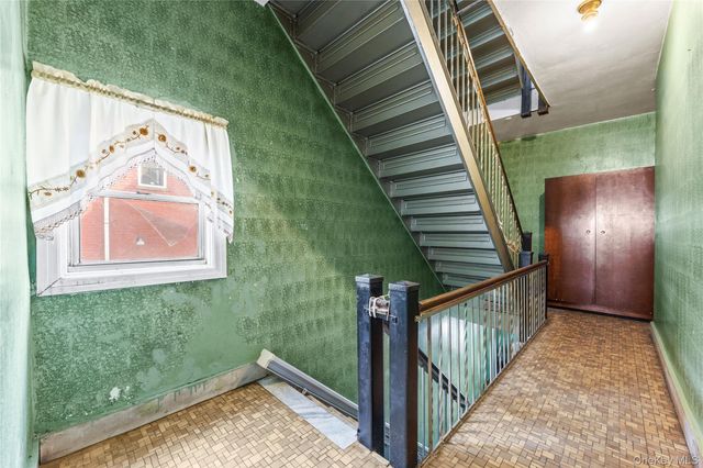 1804 Muliner Avenue, Bronx, NY 10462