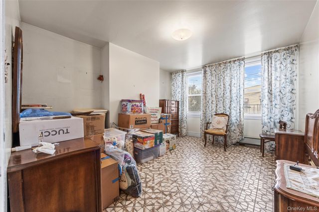 1804 Muliner Avenue, Bronx, NY 10462