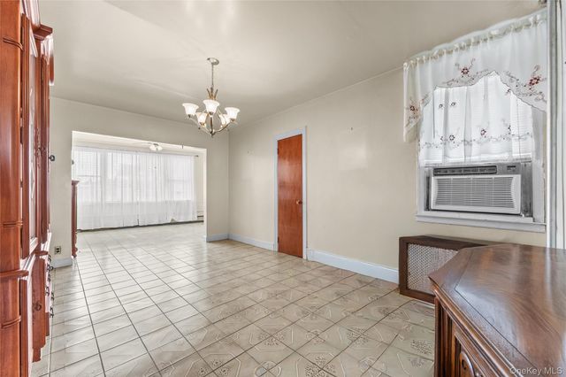 1804 Muliner Avenue, Bronx, NY 10462