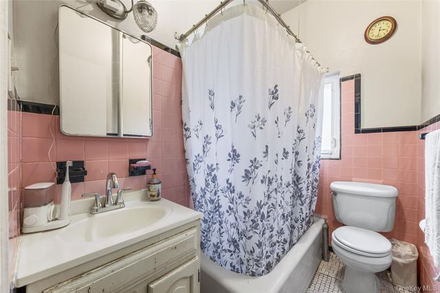 1804 Muliner Avenue, Bronx, NY 10462