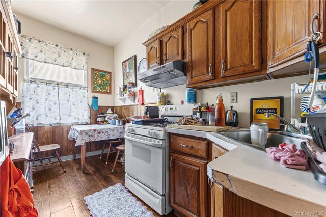 1804 Muliner Avenue, Bronx, NY 10462