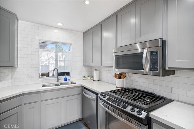 1283 Manzanita Way, San Luis Obispo, CA 93401