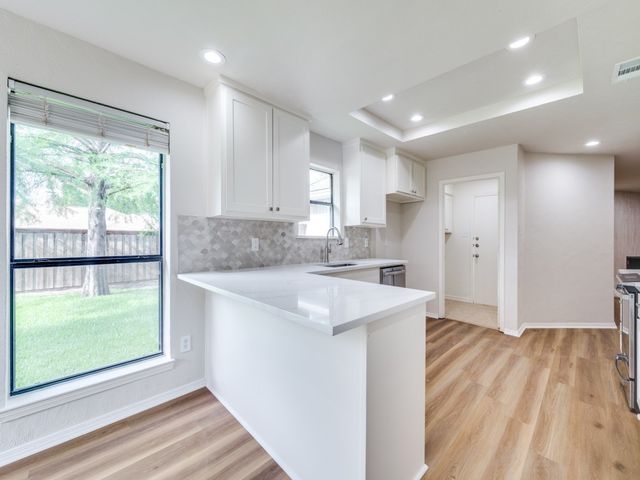 2126 Pueblo Drive, Carrollton, TX 75006
