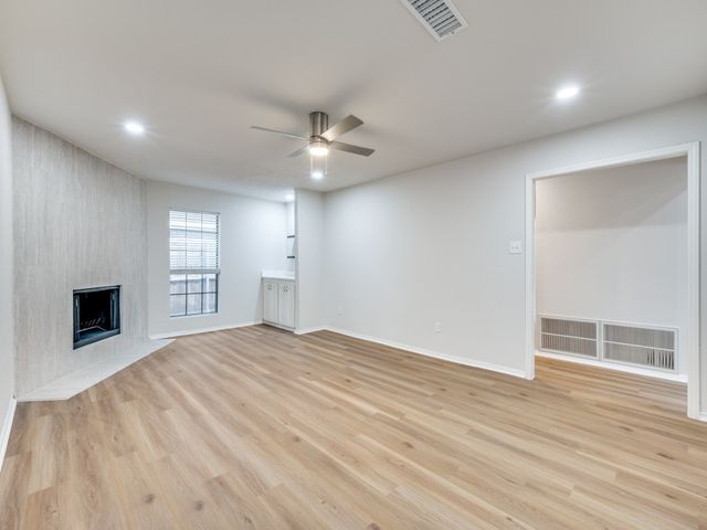 2126 Pueblo Drive, Carrollton, TX 75006