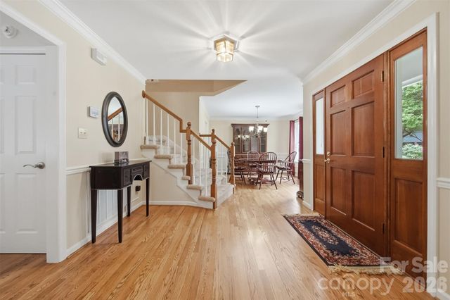 1032 30th Avenue Lane NE, Hickory, NC 28601