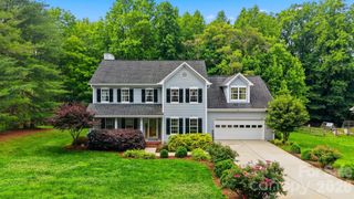 1032 30th Avenue Lane NE, Hickory, NC 28601