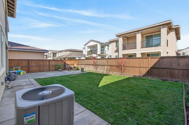 3919 Waterleaf Ave, Sacramento, CA 95835