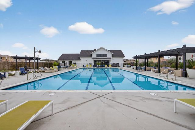 3919 Waterleaf Ave, Sacramento, CA 95835