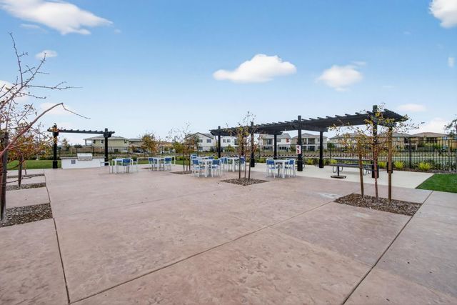 3919 Waterleaf Ave, Sacramento, CA 95835