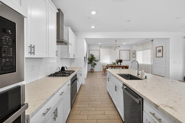 3919 Waterleaf Ave, Sacramento, CA 95835