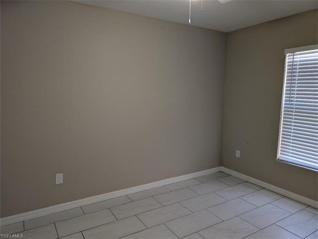 2807 SW 8th PL # 2807, Cape Coral, FL 33914