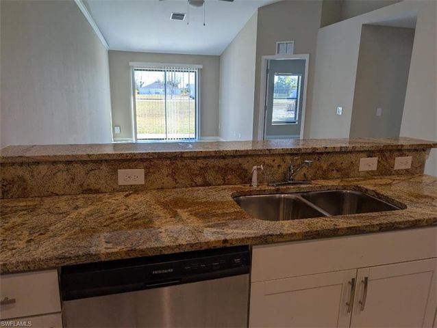 2807 SW 8th PL # 2807, Cape Coral, FL 33914