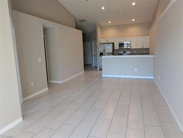 2807 SW 8th PL # 2807, Cape Coral, FL 33914