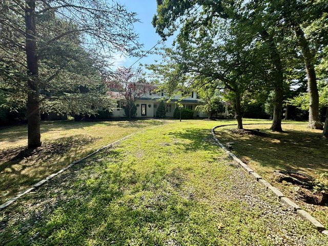 14 New Street, Great River, NY 11739