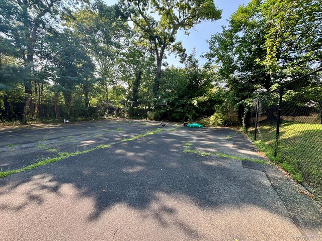 14 New Street, Great River, NY 11739