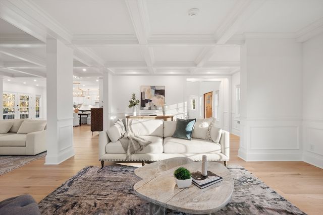 83 Brown, Weston, MA 02493