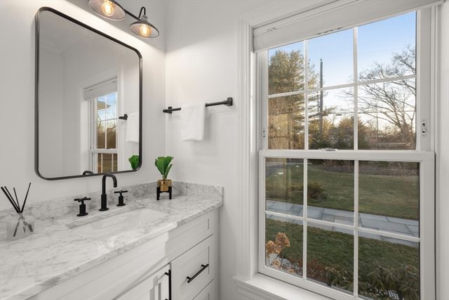 83 Brown, Weston, MA 02493